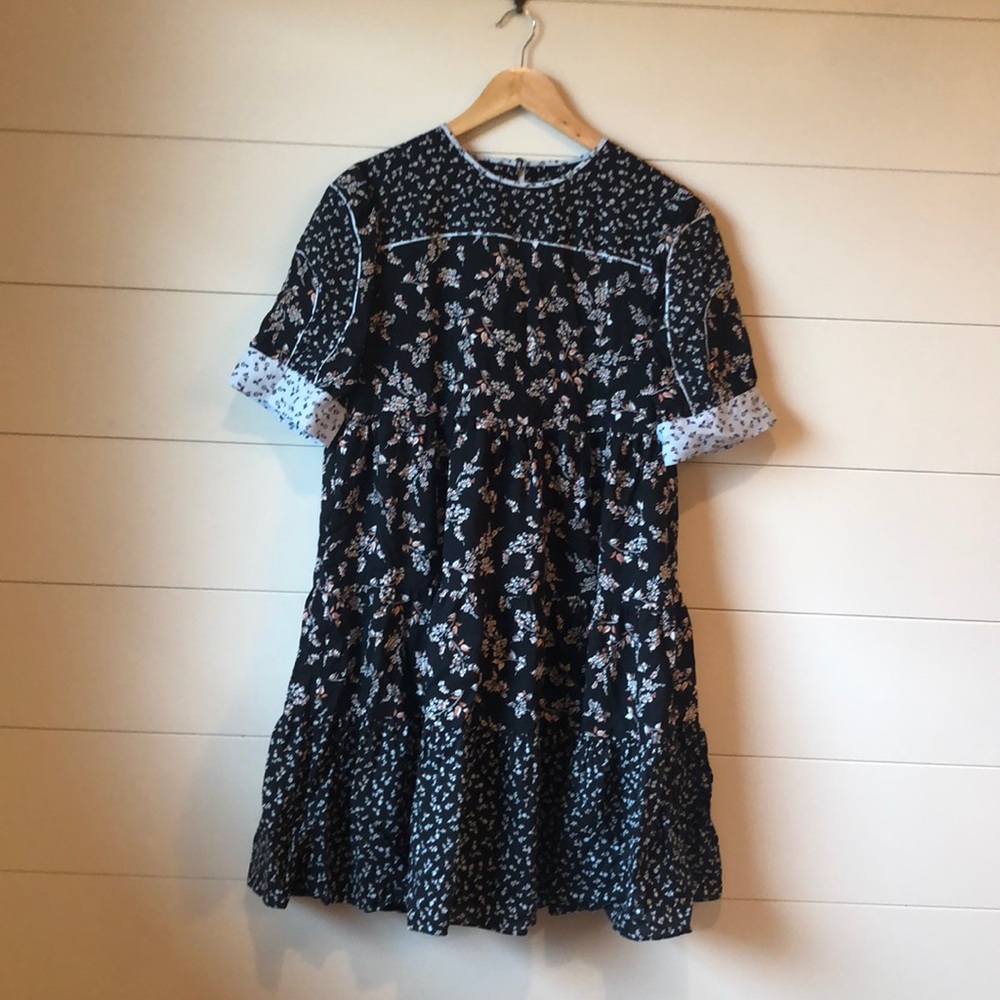 Ann Taylor Floral Tiered Mini Dress Women’s S